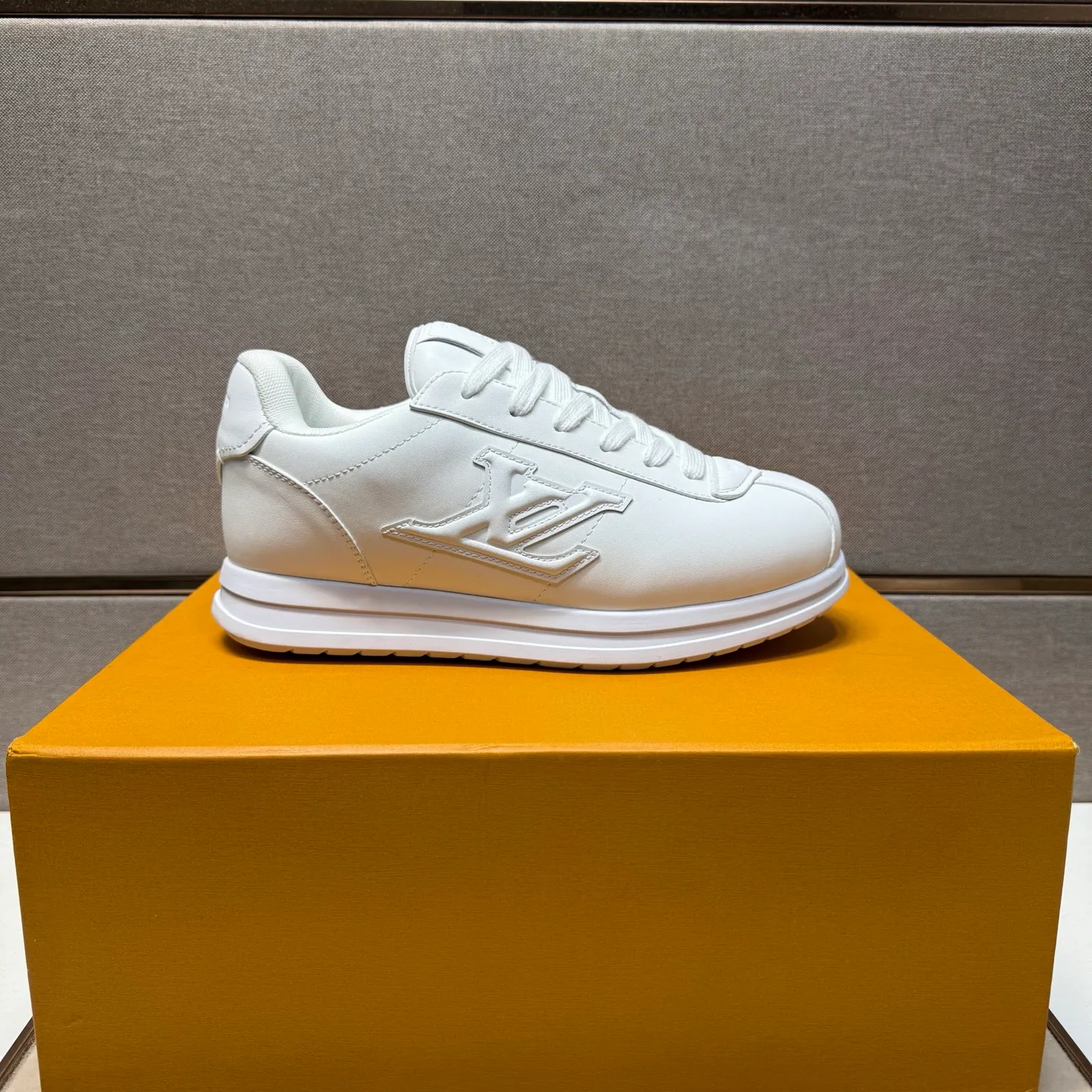 Men's men's shoes 💰pp560 [LV～] Men's casual shoes 2025z cabinet sales simultaneously 🔶Size: 38-44 #️⃣ 🔷6 colors🔜The upper is made of multi-material splicing➕Mesh lining, comfortable and breathable, sole: original comfortable and wear-resistant outsole, ⚠️real thing📱photographed🎬real thing is better📢📢📢